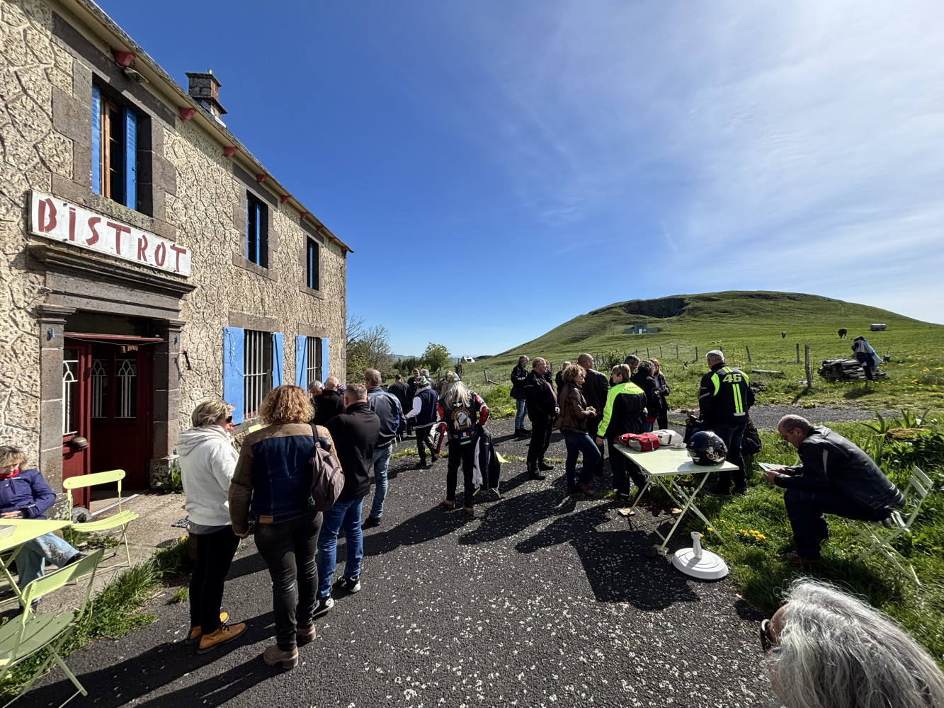 Photo de LES GÎTES AU BOUT DU VILLAGE