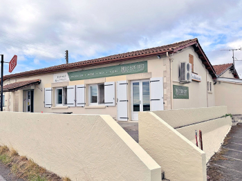 16-HOTEL-RESTAURANT-LE-BOIS-VERT-0.jpg