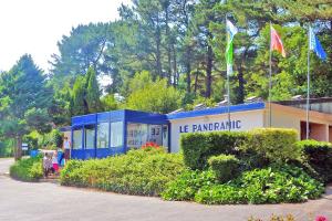 CAMPING**** LE PANORAMIC SITES ET PAYSAGES 